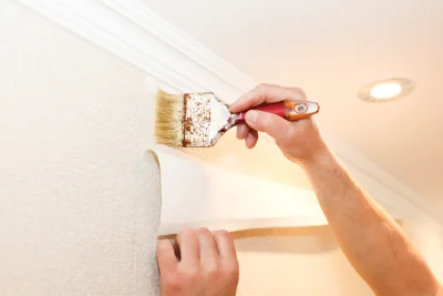 Pose de papier peint aux Cent-Acres — revêtements muraux et toiles de verre